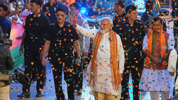 BJP Initiates Massive Voter Roll Strategy in Maharashtra Following Historic Bengal Election Victory