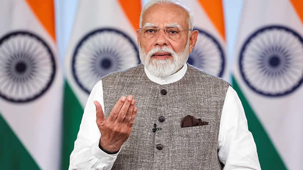 Congress Escalates Political Confrontation, Moves Privilege Notice Against PM Modi Over Address
